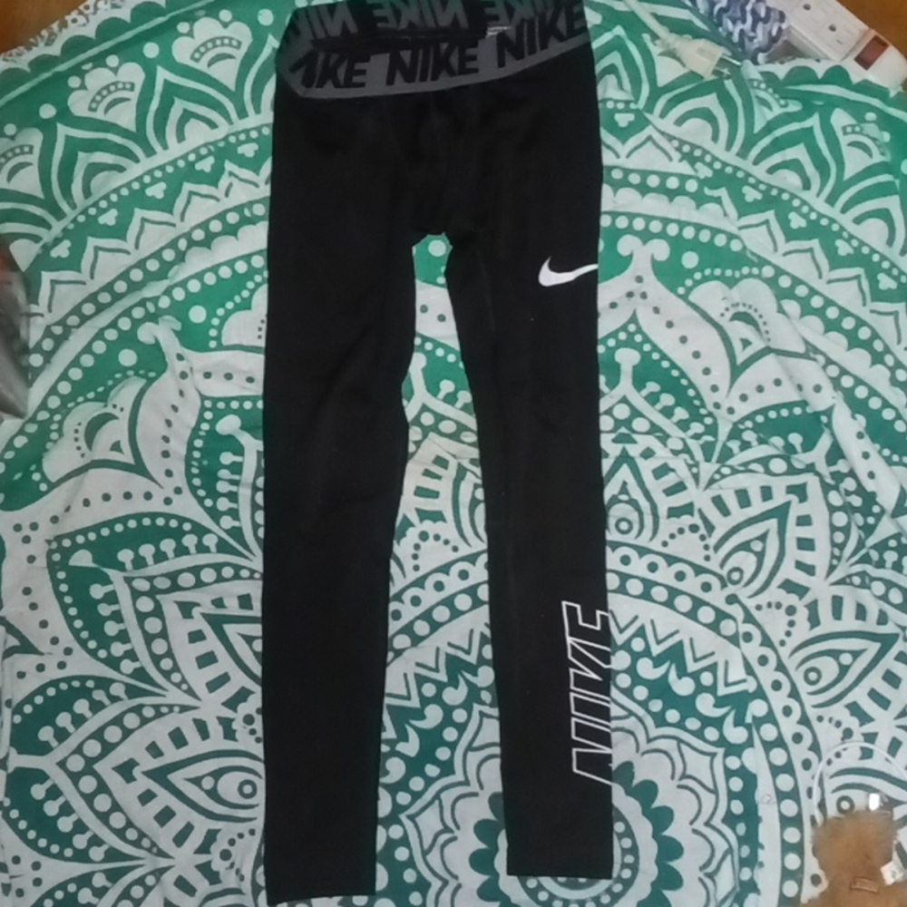 Nike leggings